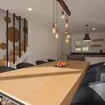 The Valley Queens * ボヴェツ