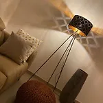 シャレー The Valley Queens