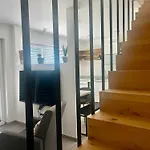 The Valley Queens シャレー