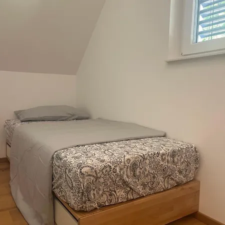 Domek alpejski The Valley Queens *